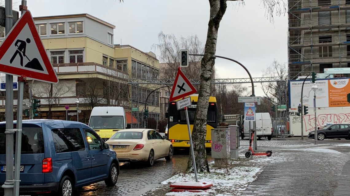 Tegeler- Ecke Lynarstraße